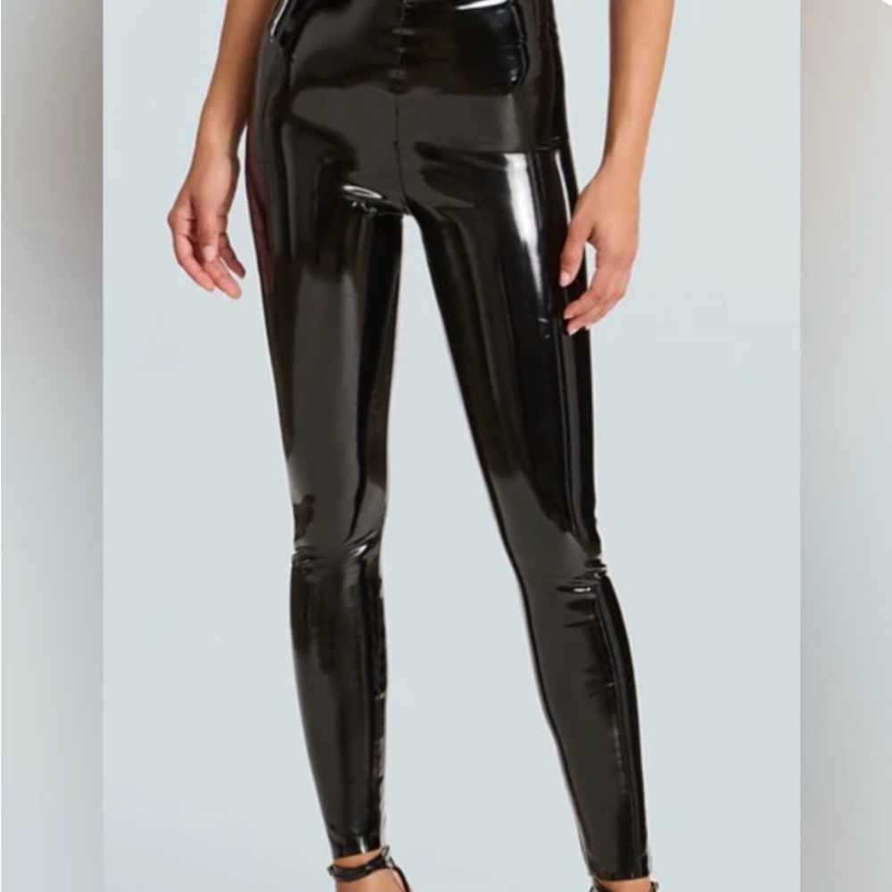Commando Faux Patent Leather Leggings in Black